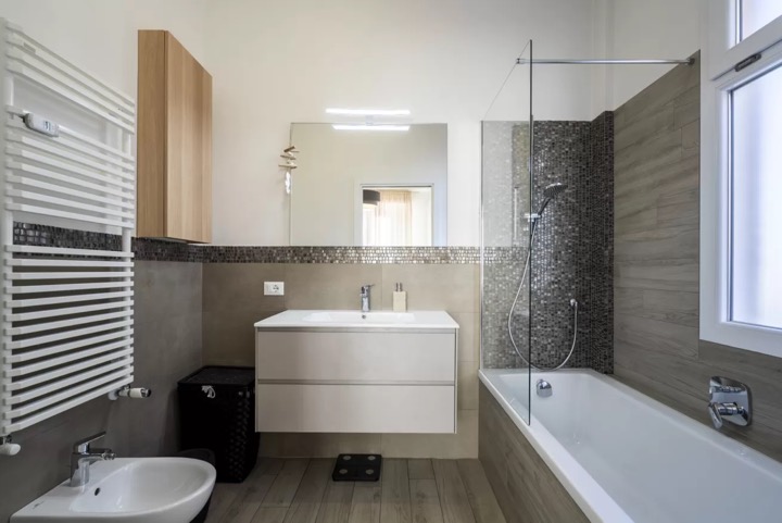 Bagno con vasca, Casa Mastri, Firenze