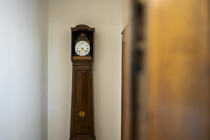 Orologio a pendolo, La Dimora Moderna, Firenze